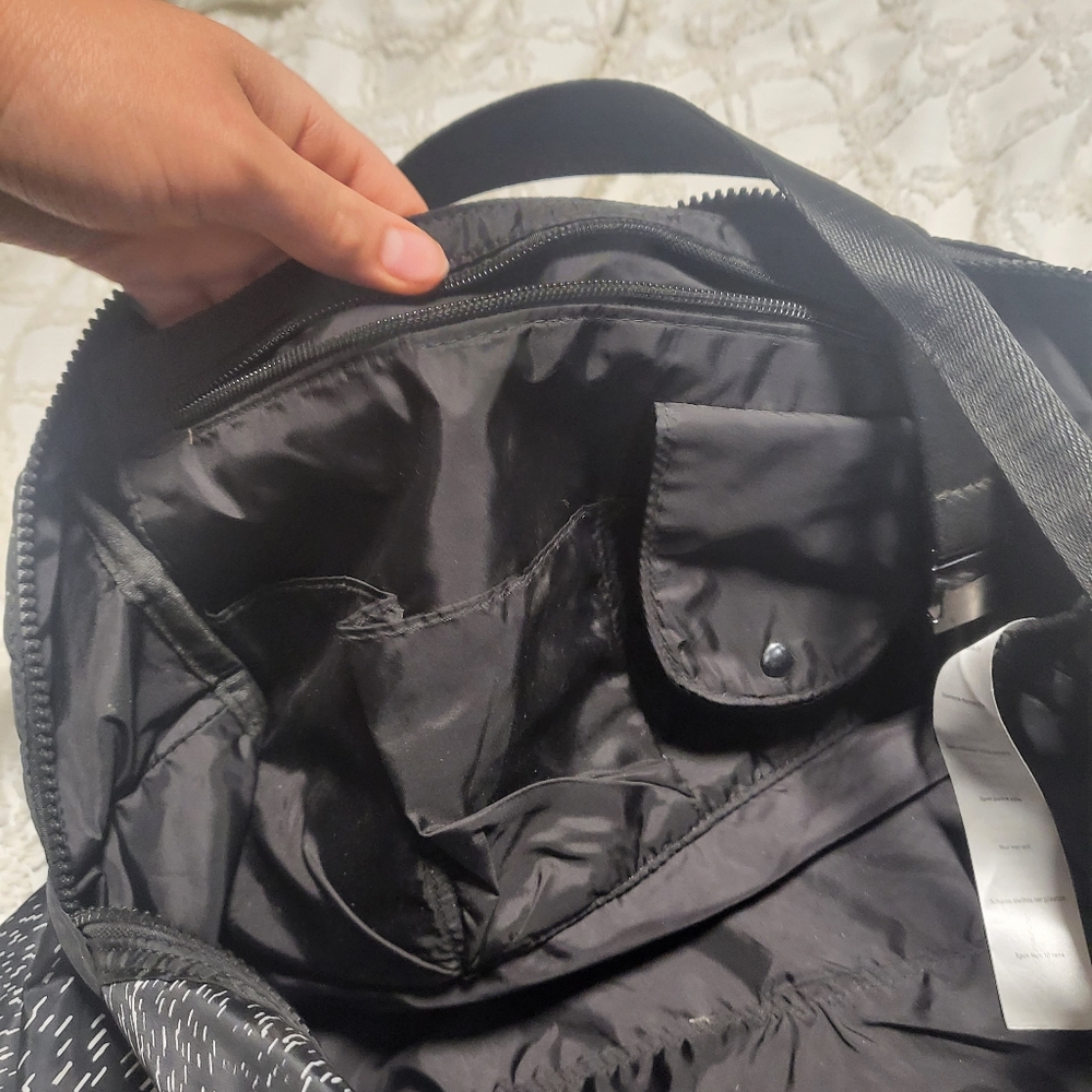 Fabletics Shift Bag - image 7